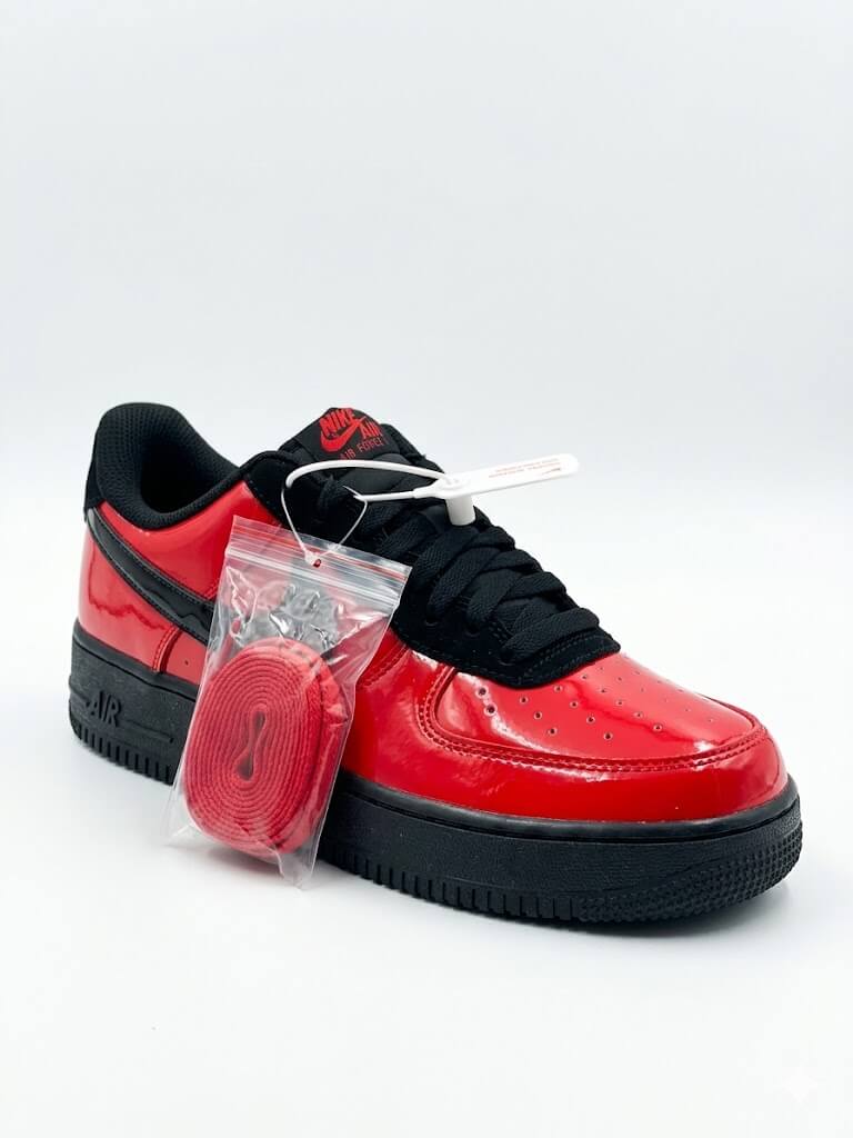 NIKE Airforce foamposite red gym colorway