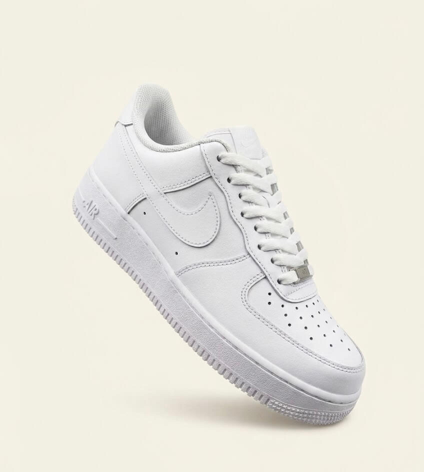 NIKE Airforce all white