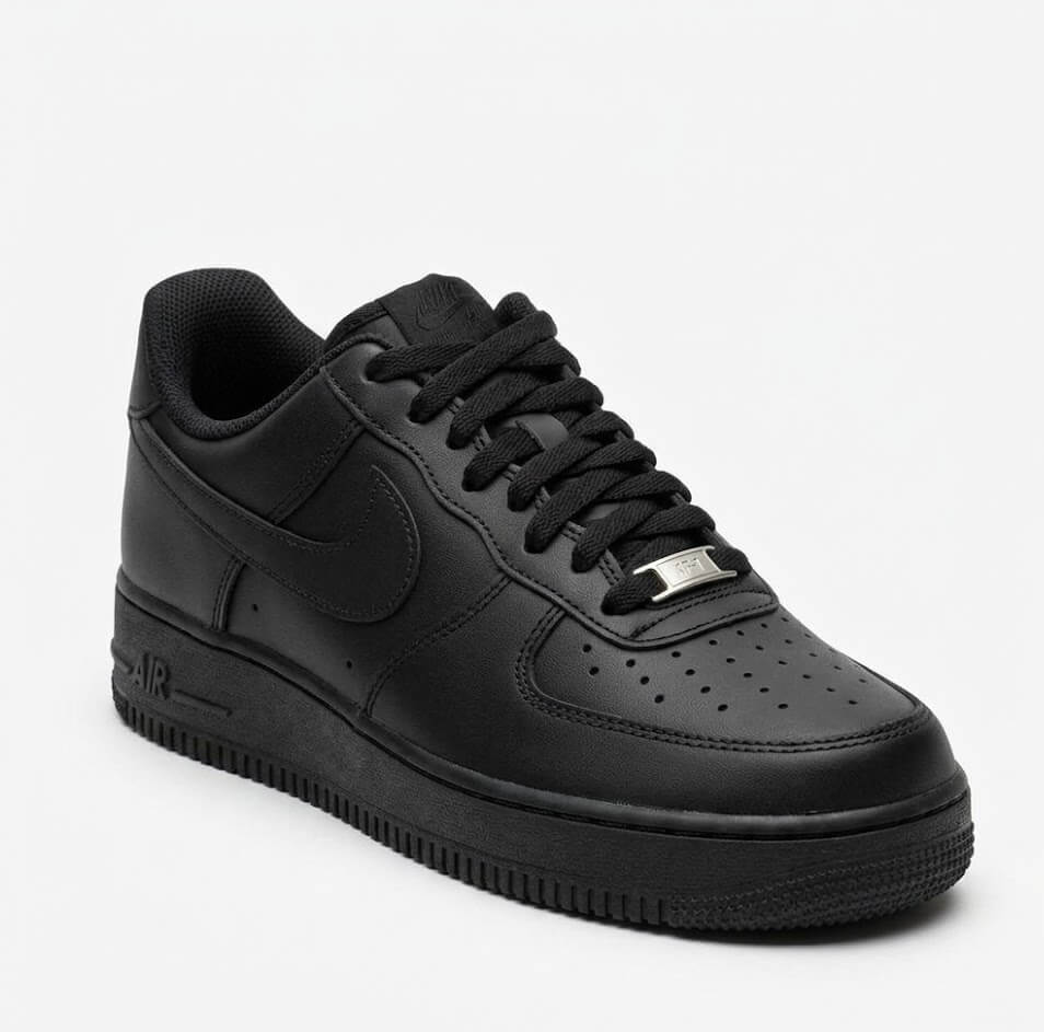 NIKE Airforce all black